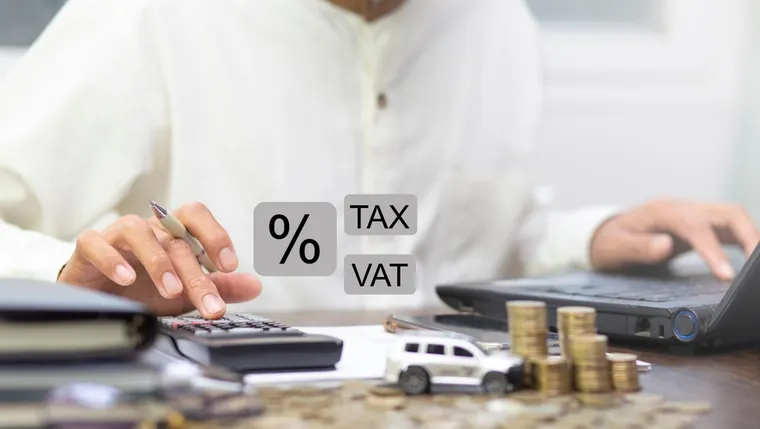 VAT and corporate tax concept image illustrating Why VAT Training Has Become Essential for UAE Businesses